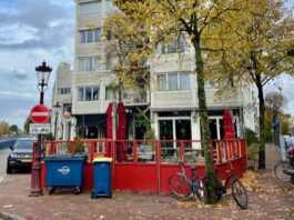 Het Maarten van Roozendaalplein is (voorlopig?) niet meer