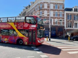 Proef met halte touringcars Nassaukade uitgesteld