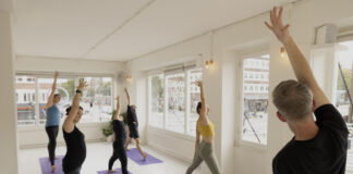 Yagoy nodigt je uit om 10-jarig bestaan van ‘Yoga Your Way’ te vieren