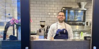 Chef Yamen draait Syrische smulrollen in de Jan van Galenstraat