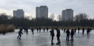 ‘Natuurijs in Amsterdam onbetrouwbaar en gevaarlijk’
