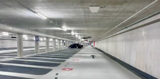 Zo ziet parkeergarage Marnix er uit onder het water van de Singelgracht