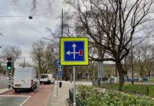 Meer verkeersborden, maar automobilisten rijden toch door