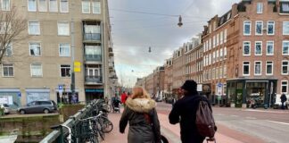 Overlast door toerisme: West trapt voorzichtig op de rem