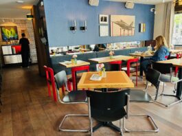 Restobar Jacob in Oud-West is een luilekkerland