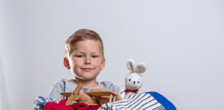 Benefietmiddag voor kinderen in oorlogsgebieden in Theater De Krakeling