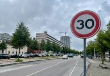 Proef met flitspalen tegen hardrijders (30+ km) op Postjesweg en andere plekken