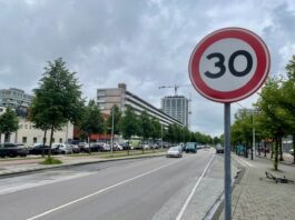 Proef met flitspalen tegen hardrijders (30+ km) op Postjesweg en andere plekken