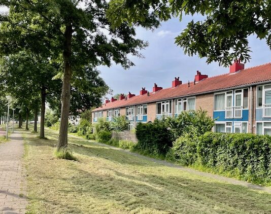 Sloop 700 woningen, nieuwbouw 1500 woningen in Nieuw-West