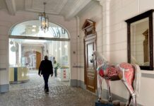 Stemmen in manege en op andere bijzondere plekken in Amsterdam-West