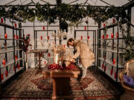 Amsterdammer van het jaar 2023: Rikko Voorberg van ‘Rouwen en Vieren Kas’