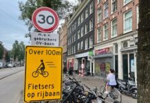 Snelle fietsers op rijbaan tussen auto’s: toch op meer plekken?