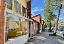 Wijkrechter in actie bij zaken in postcodegebieden 1064 en 1067