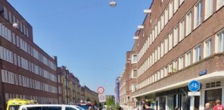 Vrouw zwaargewond door aanrijding minderjarige in gestolen auto