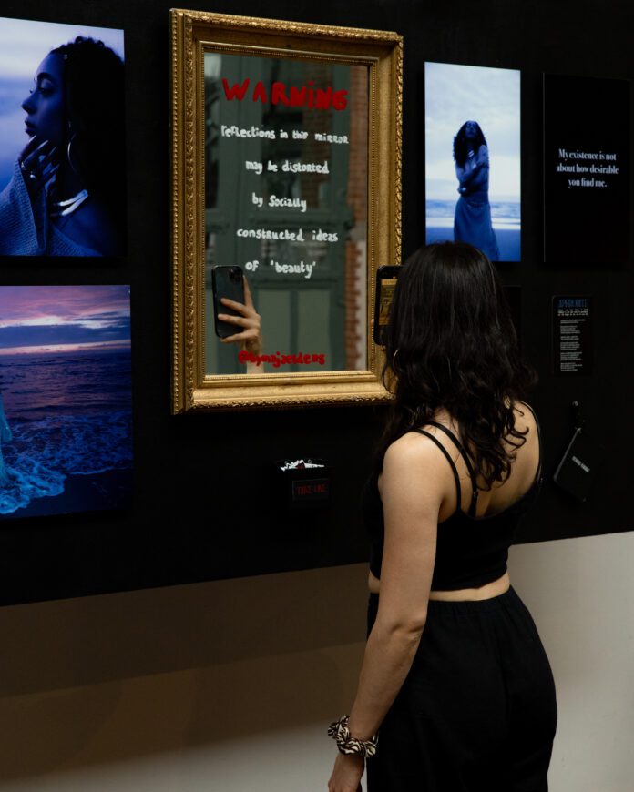 Femme Fatale expositie De Hallen 1