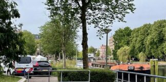 Overleden persoon in water bij Van Reigensbergenstraat