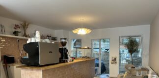 De pinda-karamel is de bestseller van De Browniezaak in Oud-West