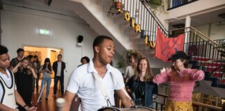 Lola Luid trekt drie dagen uit voor afscheidsfeest