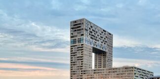 Burgemeester sluit woning Pontsteiger na ontdekking drugslab