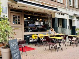 Buurt Amsterdam gaat voor ‘dorpsgevoel’ en serveert babbels bij broodjes speculaas