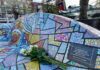 Bloemen op herdenkingsbank doodgeschoten juwelier Hund (1944-2010)