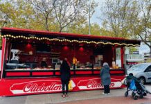 De Dubai-bol is in de buurt geland