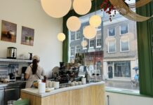 Bij Tea Stories is je bubble tea vegan en lacht je broodje je toe