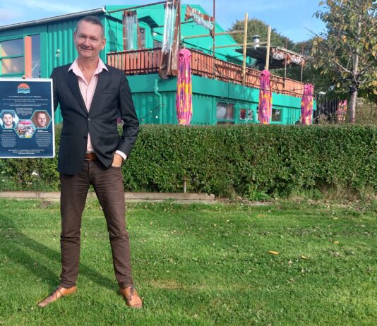 Buitengasten ontvangt Sofyan Mbarki en Shirley Brandeis