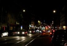 Optocht met lampionnen door West voor meer veiligheid op straat