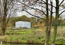 Buurtboerderij ‘ingepakt’ voor herstel na brand