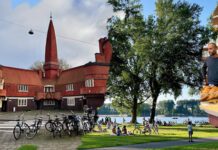 Oog en hart voor de buurt: De Westkrant 10 jaar, dankzij steun lezers