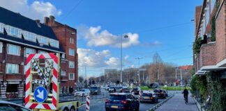 Files op Overtoom door kapot verkeerslicht