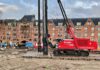 Bouw woningen Bredius in Spaarndammerbuurt start met planten boompjes