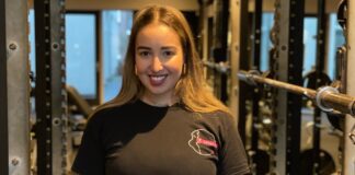 Lifting Curves: Sophie Theenaart zet krachttraining voor alle vrouwen op de kaart
