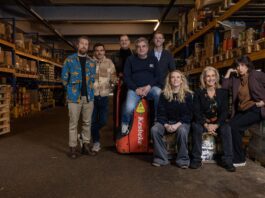 Opnames ‘Augurk aan Zee’ gestart in fabriek Kesbeke