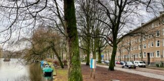 Bezwaar bewoners Geuzenkade tegen tijdelijke ligplaatsen woonboten