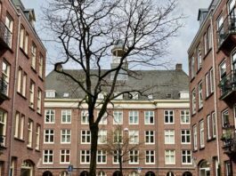 Torentje met tragische geschiedenis in Staatsliedenbuurt