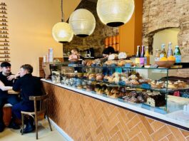 Pinda power in Amsterdam-West: de 11 beste pindahapjes