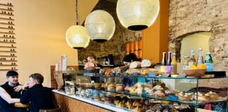 Pinda power in Amsterdam-West: de 11 beste pindahapjes