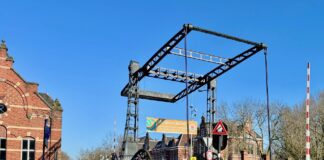 Ophaalbrug bij Westerpark gaat niet dicht voor busjes leveranciers