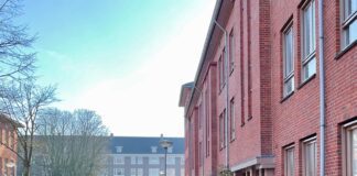 Overleden vrouw (30) in woning Bos en Lommer, verdachte aangehouden