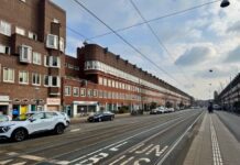 Hoofdweg in Bos en Lommer met Mercatorplein aan de horizon