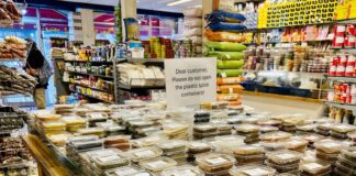 Experimenteren met specerijen en kruiden uit de Kinkerstraat