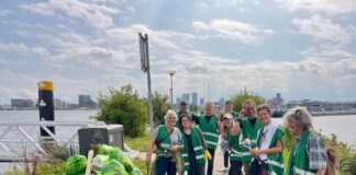Vrijwilligers gezocht voor opruimen afval langs oevers het IJ