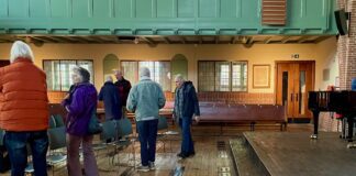 In de Nassaukerk branden weer kaarsjes voor Oekraïne