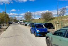 Zoeken naar een parkeerplek op de Sloterdijkerweg