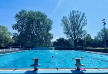 Het kan weer: voordelig zwemmen in Brediusbad