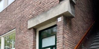 Stolpersteine in De Baarsjes voor Joodse Floortje (14) en familie, vermoord in 1943