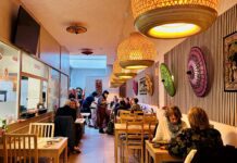 Van West naar Oost: met tram 3 naar Yangon Delight