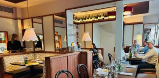 Bij Boon & De Koot borrel je met stoute ossenstaartbeignets